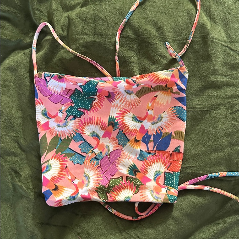 Skatie Dakota top in Bel Air size L